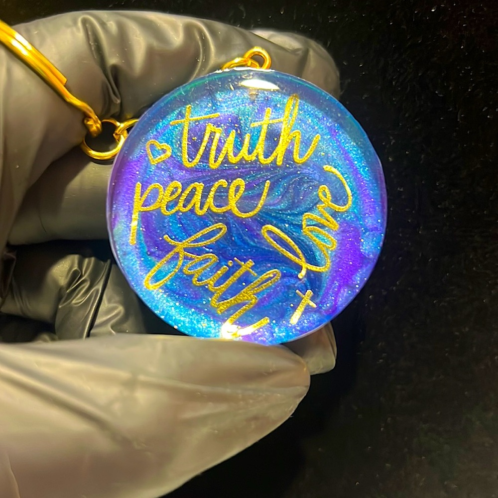 Resin keychain: “Truth, Peace, Faith, Love”